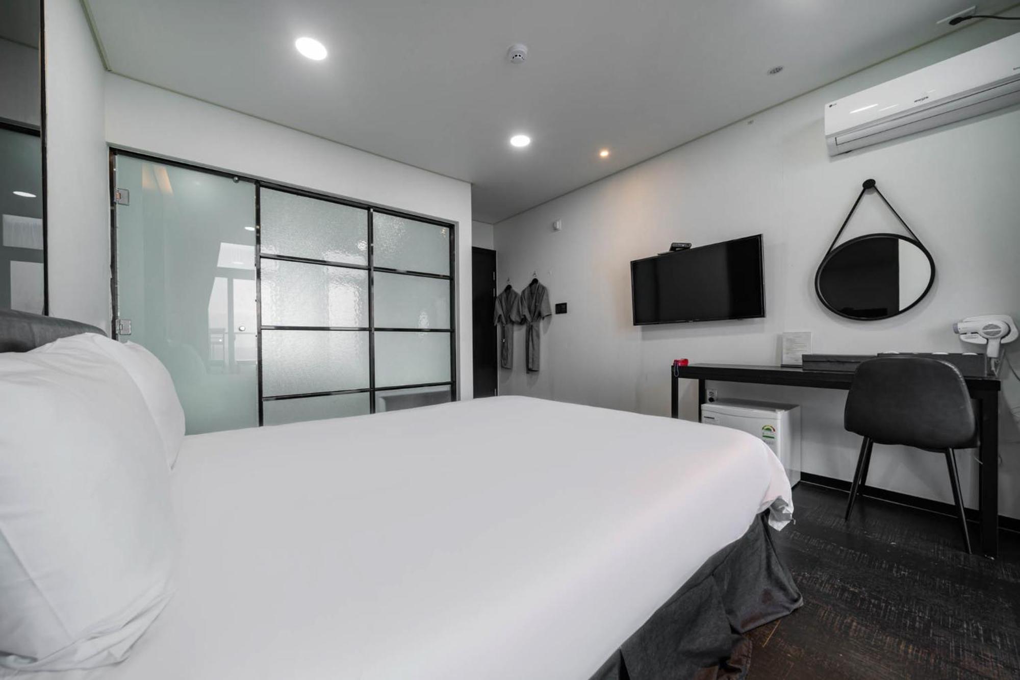 Gangneung Gyeongpodae Hotel Cube Kültér fotó