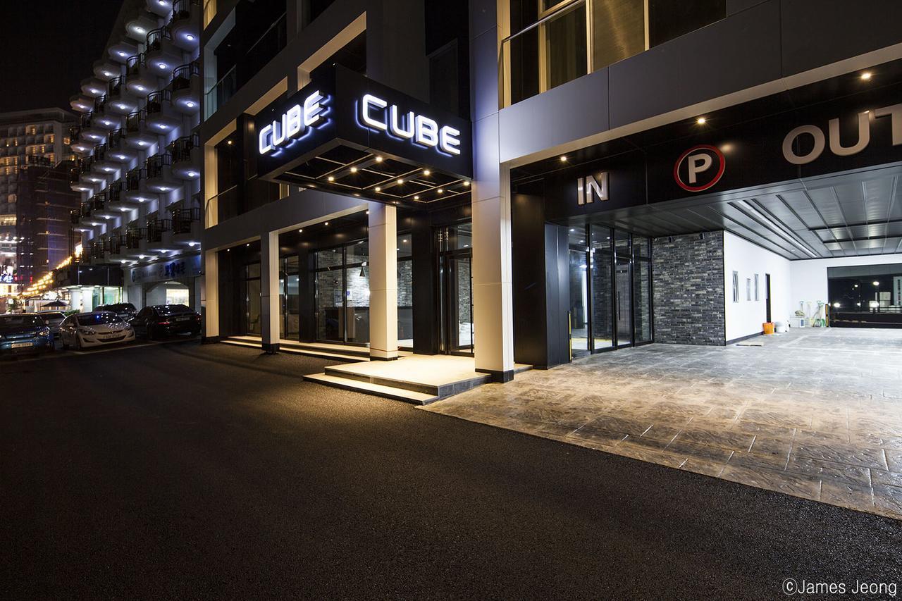 Hotel Cube Kangrung Kültér fotó